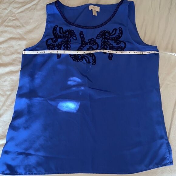 LOFT royal blue and black top with knit design - Picture 4 of 6